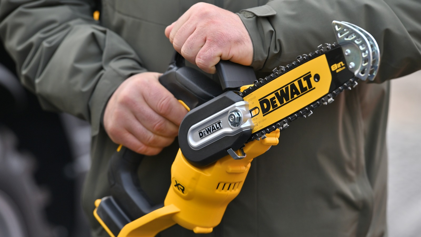 מה באמת אומר מספרי הדגם בכלי DeWalt